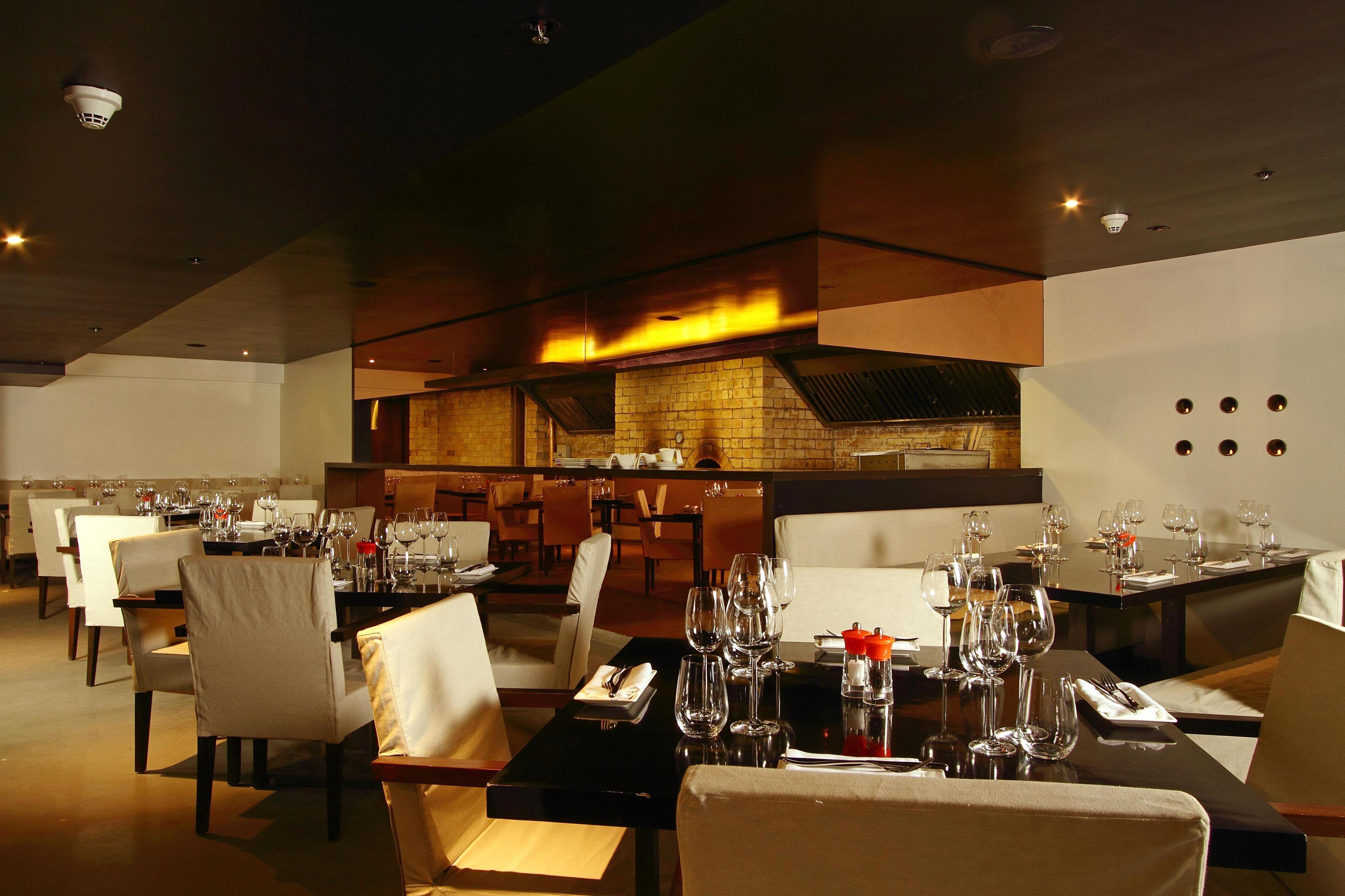 Svenska Design Hotel Andheri — Photos 1